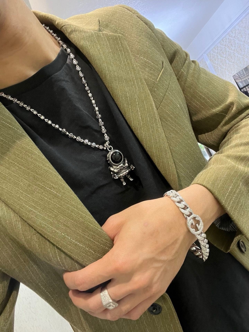 Gvc*1 necklaces